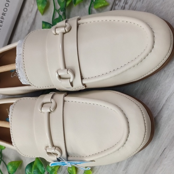 Aqua College Bossy Bone Leather Waterproof Loafer NIB - Picture 3 of 9